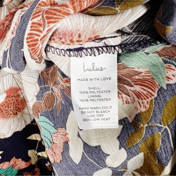 Lulus So Splendid Navy Blue Floral Satin Long Sleeve Wrap Mini Dress Size XS - Picture 6 of 8